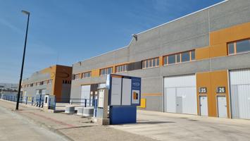 Nave industrial a la venta en Empresarium photo 0