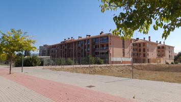 Dos terrenos en venta en Casta Álvarez. Calatayud photo 0