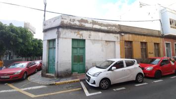 ¡CASA CON ALTO POTENCIAL CENTRO DE TELDE! photo 0