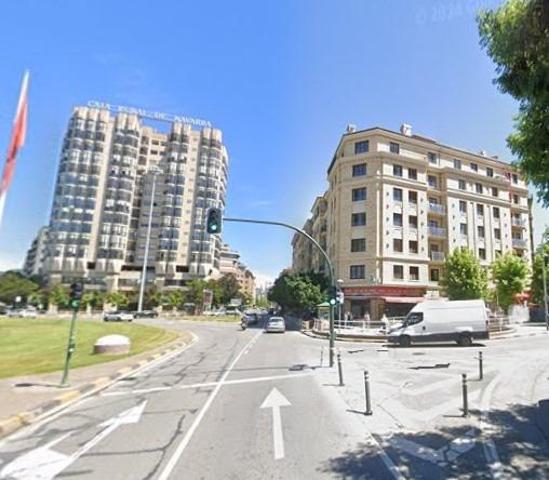 Norte Sur Alquila precioso apartamento a estrenar en Plaza de los Fueros de Pamplona photo 0