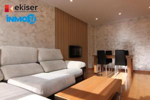EKISER VENDE PISO EN BUZTINTXURI PAMPLONA photo 0