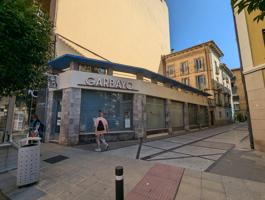 Local comercial en Estella photo 0