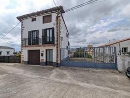 Casa en Ugar photo 0