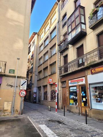EDIFICIO EN PLENO CENTRO DE TAFALLA photo 0