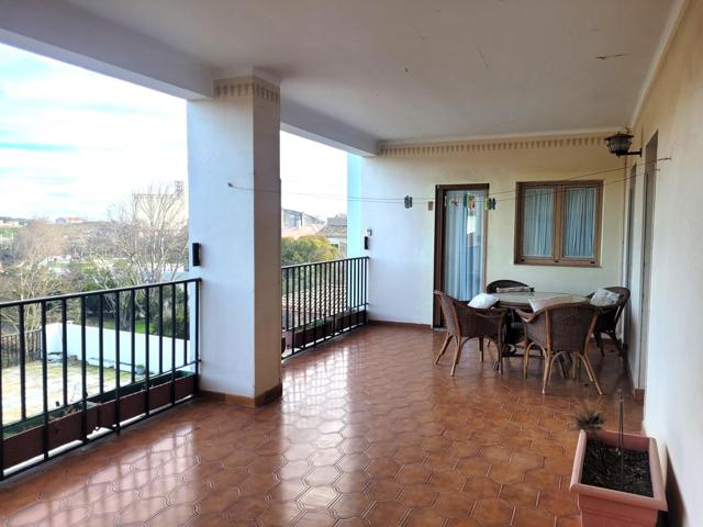 EXCELENTE VIVIENDA EN PLENO CENTRO DE TAFALLA photo 0