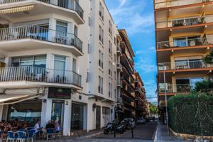 ¡Oportunidad única en el corazón de Calafell con vistas al mar! 🌊 photo 0