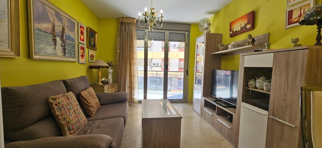 Piso de 2 dormitorios con Terraza y Garaje en Colonia Madrid, listo para entrar a vivir. photo 0