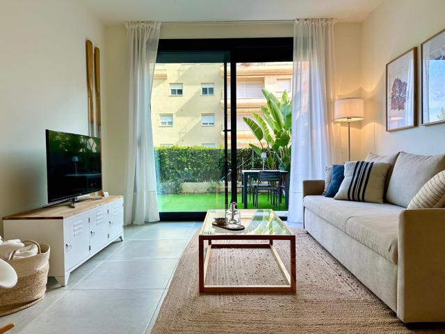 Piso con licencia turística en Waves - Kronos Homes photo 0