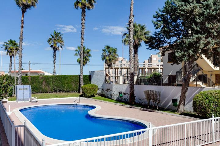 Venta de apartamento en Torreblanca con piscina comunitaria photo 0