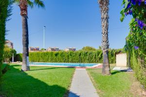 Venta, Adosado, piscina comunitaria, Playa Flamenca photo 0