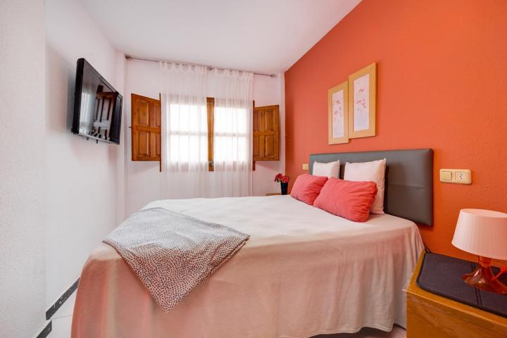 Venta de bungalow alto en El Chaparral, Torrevieja con Solarium privado photo 0