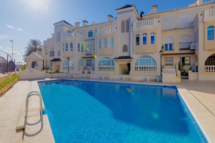 Venta Apartamento, Playa de Los Locos, Primera línea de playa Torrevieja piscina comunitaria photo 0