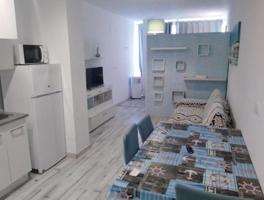 ¡Se vende acogedor estudio en Calle Mar Báltico, Torrevieja! photo 0