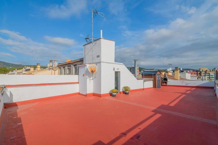 Amplio, luminoso y con solárium. Una vivienda que enamora! photo 0