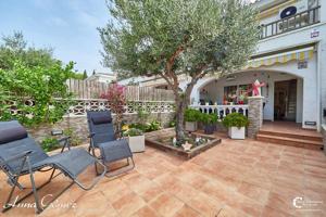 Tu casa en el centro de Cunit a solo 800 mts de la playa! photo 0