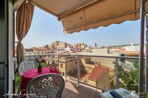 PISO EN EL CENTRO DE EL VENDRELL CRUCE DOCTOR ROBERT photo 0