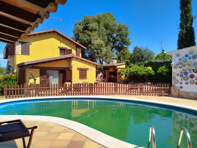 ESPECTACULAR CASA A 4 VIENTOS photo 0