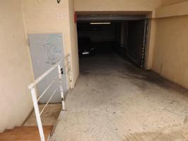 Buena plaza de garaje ubicada en el mismísimo centro de Calafell Pueblo. photo 0