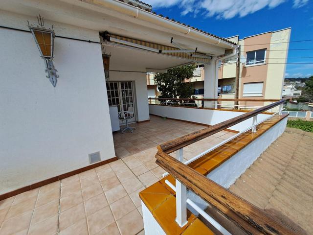 VENTA DE CENTRICA CASA PAREADA EN SEGUR DE CALAFELL photo 0