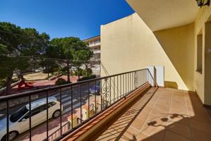 CASA CON DOS VIVIENDAS EN EL CORAZON DE CALAFELL PUEBLO photo 0