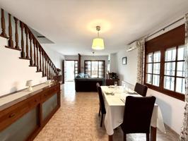 CHALET PAREADO EN SEGUR DE CALAFELL CENTRO photo 0