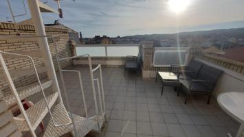 Estupendo ático con una gran terraza en el centro de El Vendrell photo 0