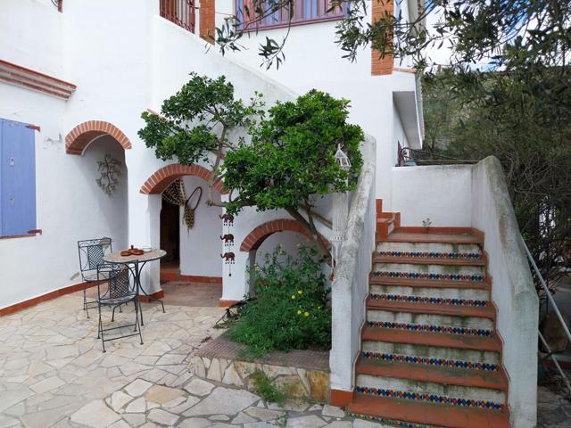 Casa independiente en Bellvei photo 0