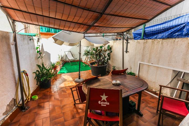 🏖 Planta Baja Reformada en Calafell – ¡Frente a la Plaza y a pocos metros del mar! 🌞 photo 0