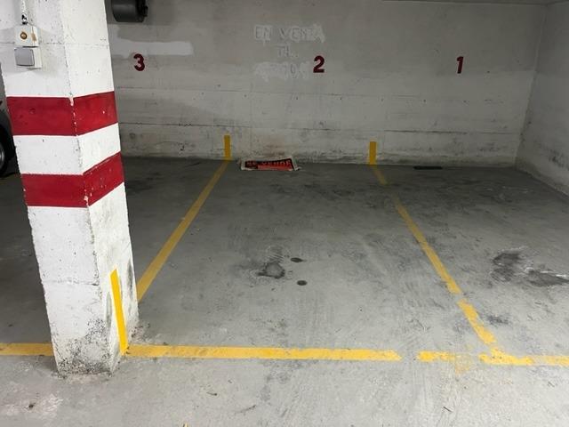 Plaza de parking photo 0