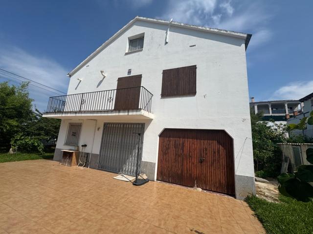 Amplio Chalet en El Vendrell - Oasis, Ideal para Familias photo 0