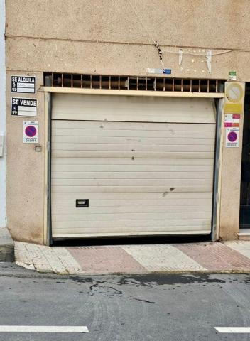 Plaza de parking en zona centro photo 0