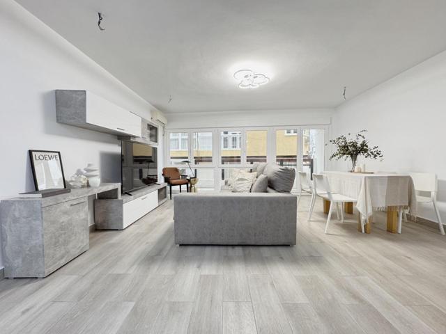 TU NUEVO HOGAR EN EL CORAZÓN DE ALMERA: PISO REFORMADO Y LISTO PARA ESTRENAR photo 0