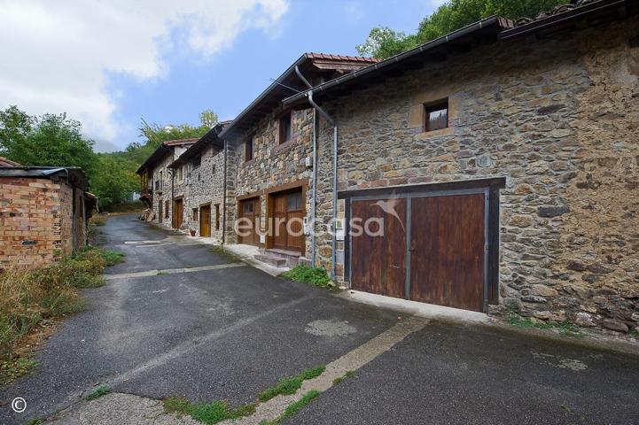 TU ENCANTADOR REFUGIO EN LIÉBANA photo 0