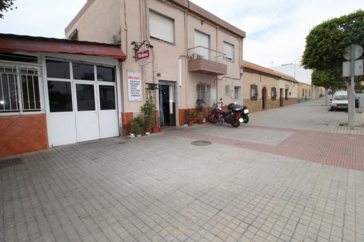 CAFÉ BAR RESTAURANTE JUNTO A ALMACENES Y SALIDA A LA AUTOVÍA EN EJIDO OESTE photo 0
