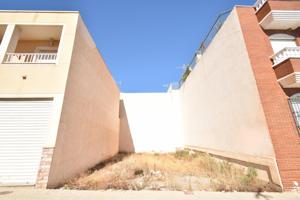 ¡¡SOLAR DE 94 METROS EN EL EJIDO - ZONA LAIMUND!! photo 0