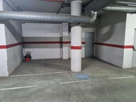 Se vende 1 o 2 plazas de garaje para motos ! photo 0