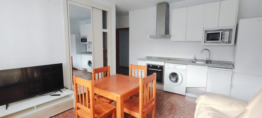 PISO EN VENTA EN CALLE TRAJANO 8 photo 0