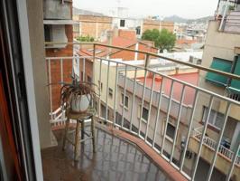 Estupendo piso en Sta. Coloma de Gramanet - Proximo a la zona Raval, Santa Rosa y Llefia photo 0