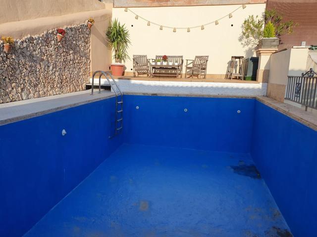 Casa a la venta con piscina , sauna y jacuzzi en Can Villalba, Abrera photo 0