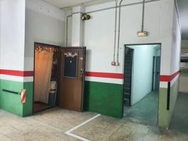 PARKING PARA COCHE + TRASTERO EN PARC I LA LLACUNA - BARCELONA photo 0