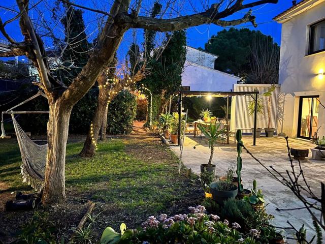 MAGNÍFICA CASA A LA VENTA BIEN UBICADA ZONA LOS ALMENDROS CUNIT (TARRAGONA) photo 0