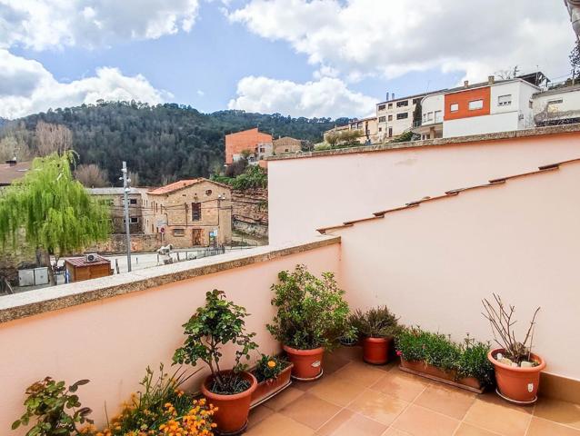 CASA DÚPLEX ADOSADA CON GARAJE, TERRAZAS Y VISTAS DESPEJADAS EN MONISTROL DE CALDERS – MOIANÈS photo 0
