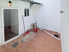 Local en venta en planta baja – Olesa de Montserrat (Barcelona) photo 0
