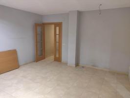 PISO EN VENTA EN EL CENTRO DE SANT MARTÍ SARROCA – BARCELONA. Posibilidad de financiación hasta el 100% photo 0