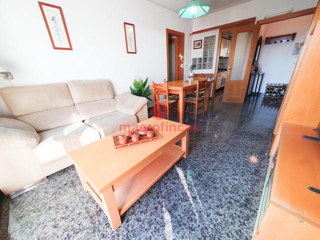 Ático con terraza a la venta en zona Poble Sec de Olesa de Montserrat - Barcelona photo 0
