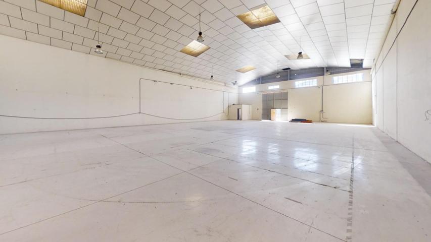 EN VENTA NAVE INDUSTRIAL APTA PARA RIC EN POLIGONO INDUSTRIAL DE ARINAGA, LAS PALMAS photo 0
