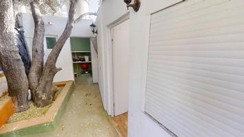 En Venta Casa de Campo con Terreno y Árboles Frutales en el pueblo de Santa Lucia de Tirajana photo 0