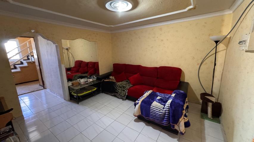 SE VENDE CASA TERRERA EN JINÁMAR photo 0