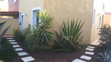 Adeje Pueblo adosado 105 m2 construidos con terraza y jardin 100m2 photo 0