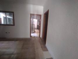 EL SOBRADILLO: PISO CON JARDÍN A MUY BUEN PRECIO photo 0
